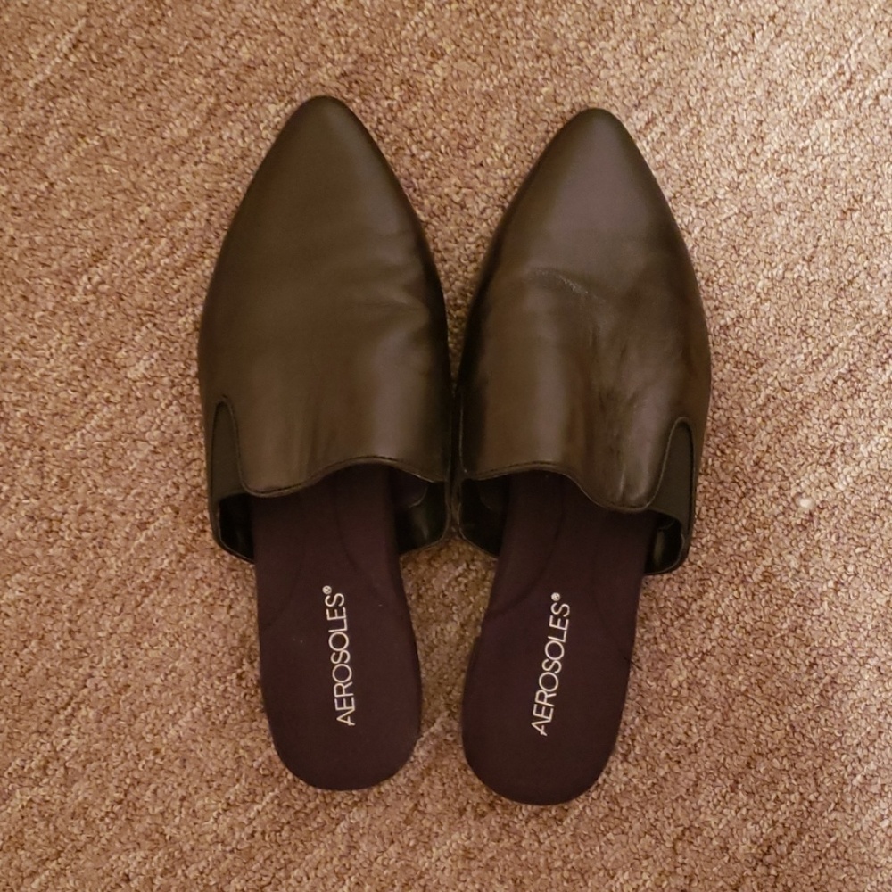 Aerosole classy mules!